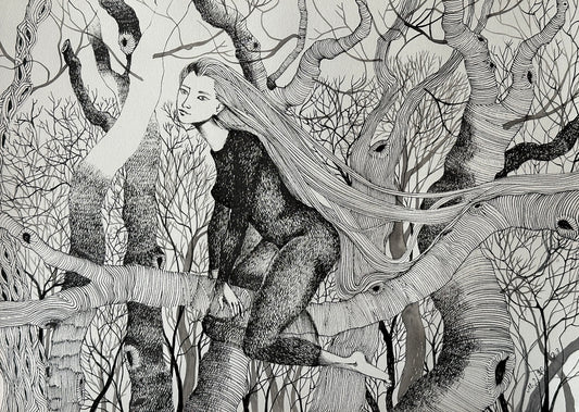 ქალი ტყეში